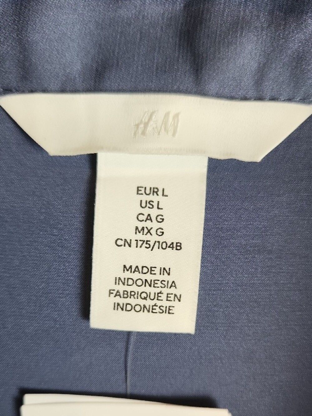 H&M Dusty Blue Satin-Feel Button-Up Blouse Large NWT - Picture 3 of 11